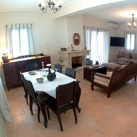 Villa Katerina Mézapos